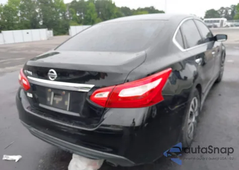 2016 Nissan Altima 2.5 S z USA, uszkodzony, nr VIN 1N4AL3AP7GC205256
